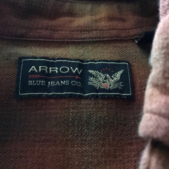 Comfy Oversized Flannel - Picture 3 of 4